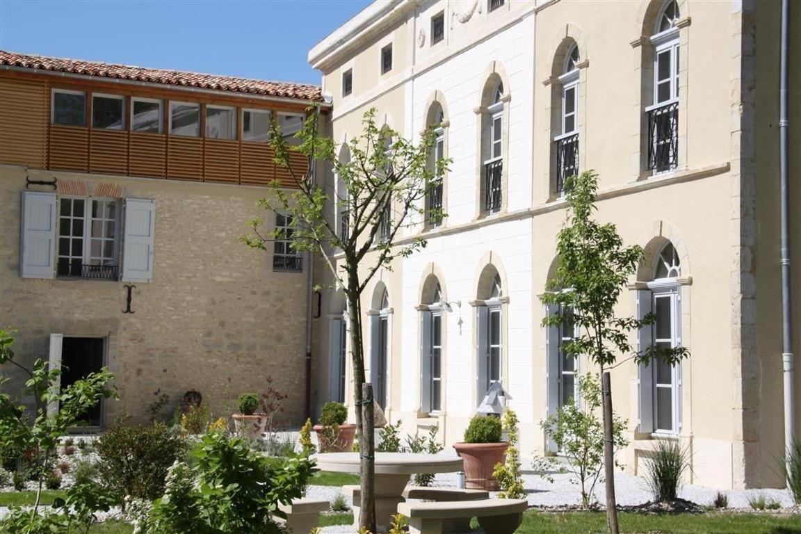 Le Gite Du Chateau Auriac-sur-Vendinelle Exteriér fotografie